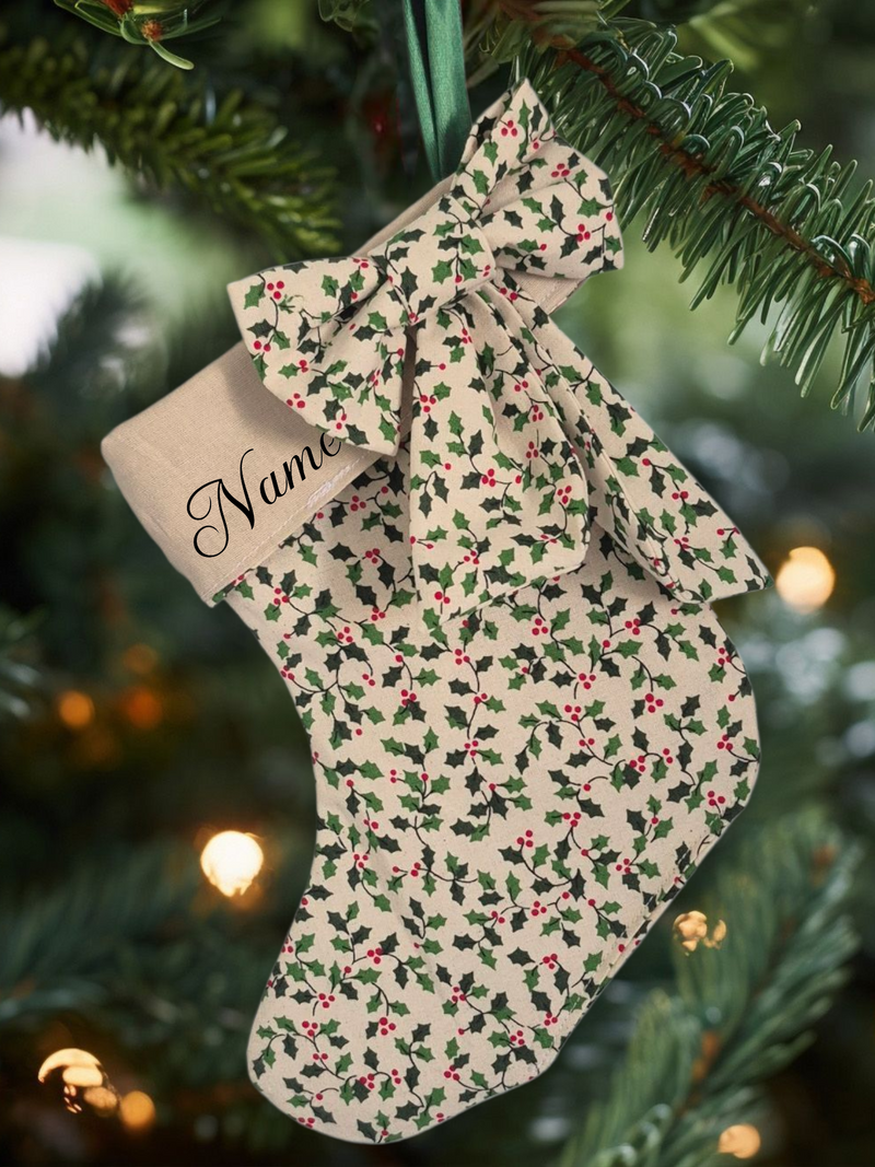 Mini Personalised | CHRISTMAS STOCKING [MISTLETOE]